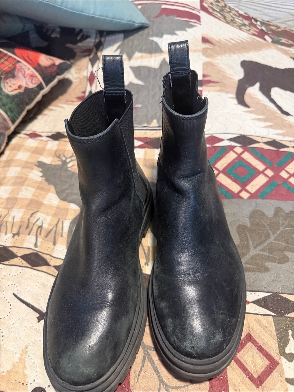 Women’s Black Leather Chelsea Boots - Pull-On Slip-Resistant Style